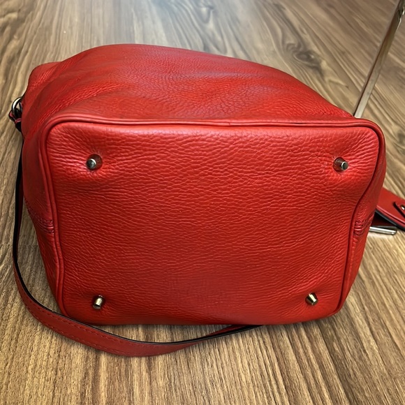 A45- 💯 % authentic Burberry shoulder bag - Picture 8 of 16